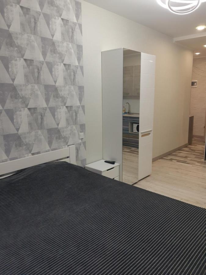 Apartmens On St. Fesenkovskaya 15 Appartement Charkov Buitenkant foto